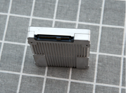 Intel P4420 7.68T U.2 SSDPE2NU076T801服務器存儲固態(tài)硬盤